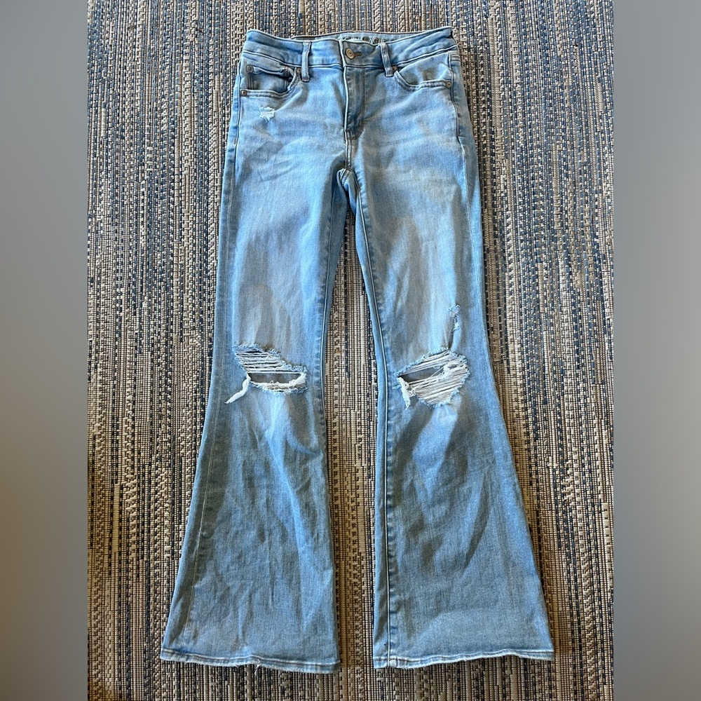 AE Low-Rise Bootcut Jean